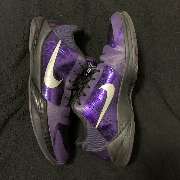 Nike Other - Kobe V